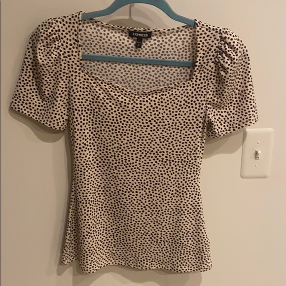 Top - Picture 2 of 3